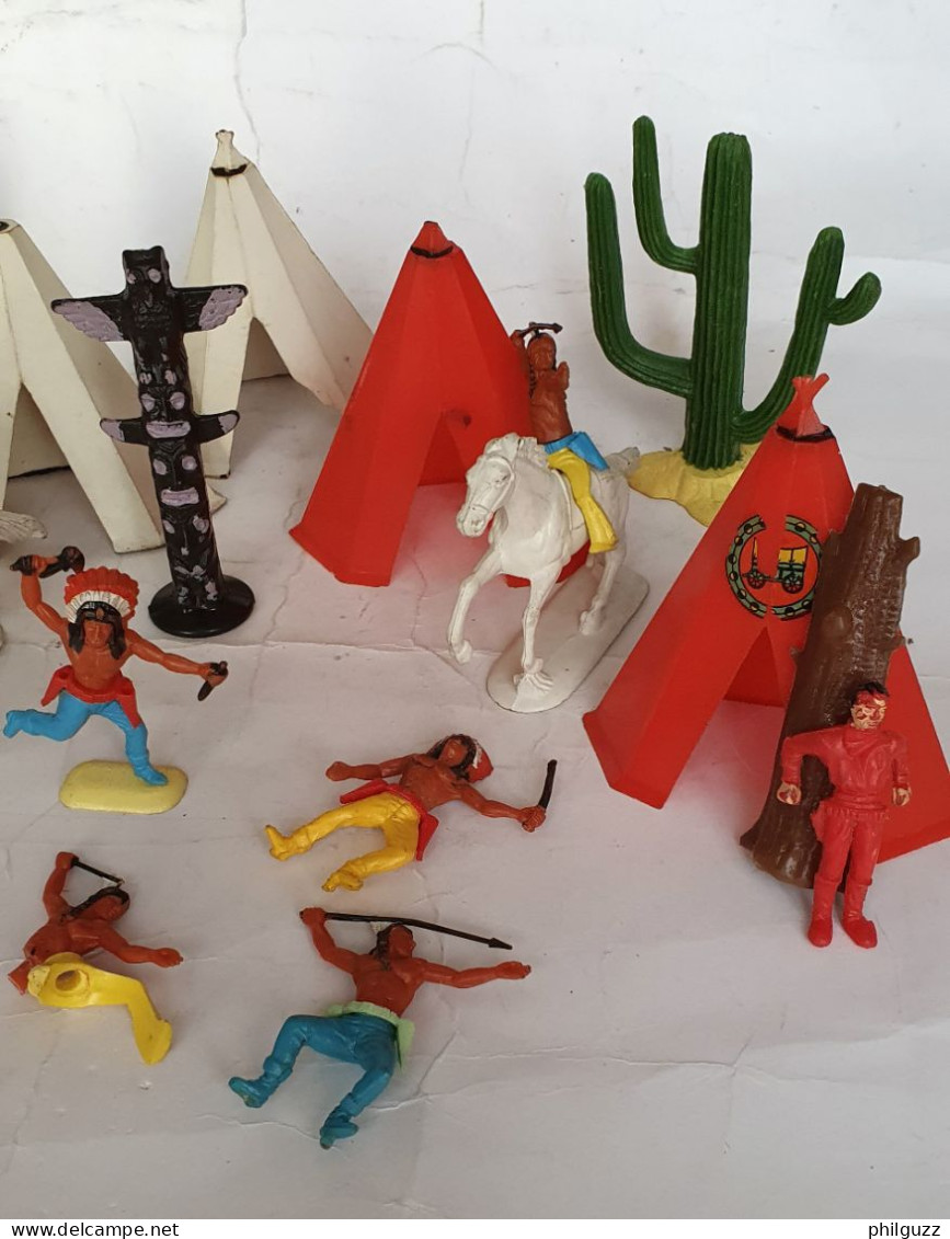 LOT FIGURINES FAR WEST INDIENS CAMP NOREV JEM FIGURINE Tout états - Leger