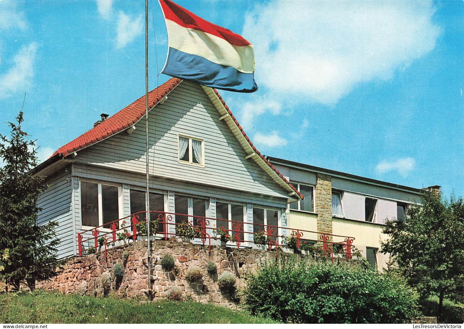 LUXEMBOURG - Grevenmacher - Vue Sur L'auberge De Jeunesse - Colorisé - Carte Postale - Sonstige & Ohne Zuordnung