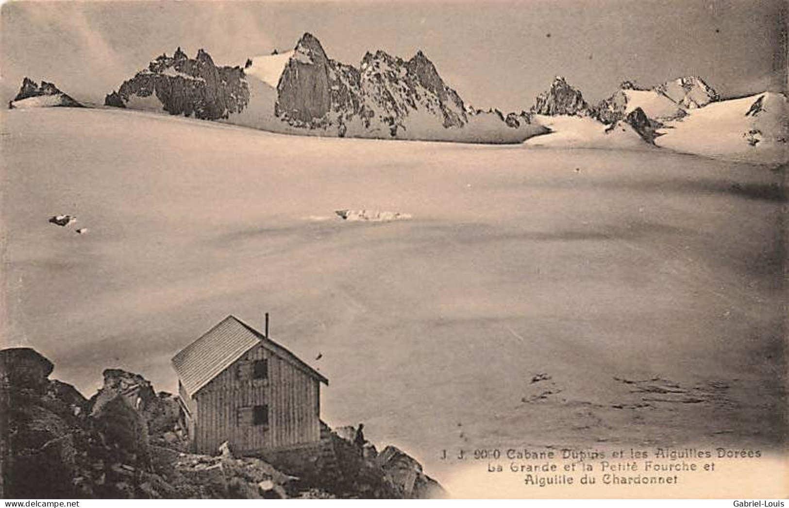 Cabane Dupuis Et Les Aiguilles Dorée Fourches Chardonnet - Trient