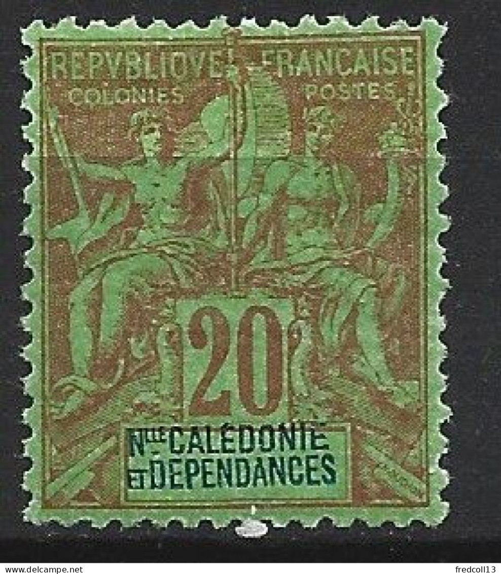 NOUVELLE-CALEDONIE 47 * Côte 22 € ( 1 Clair ) - Unused Stamps