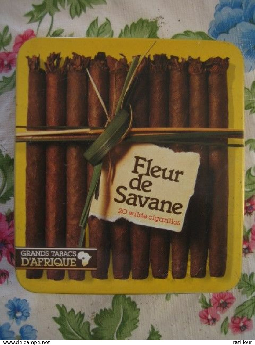 Boites vides de cigares et cigarettes anciennes : Lot de 28 pièces