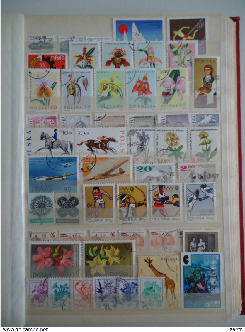 Europe de l' Est - Collection de 1600 timbres différents - 68 MNH - 30 séries complètes - d'Albanie à Yougoslavie