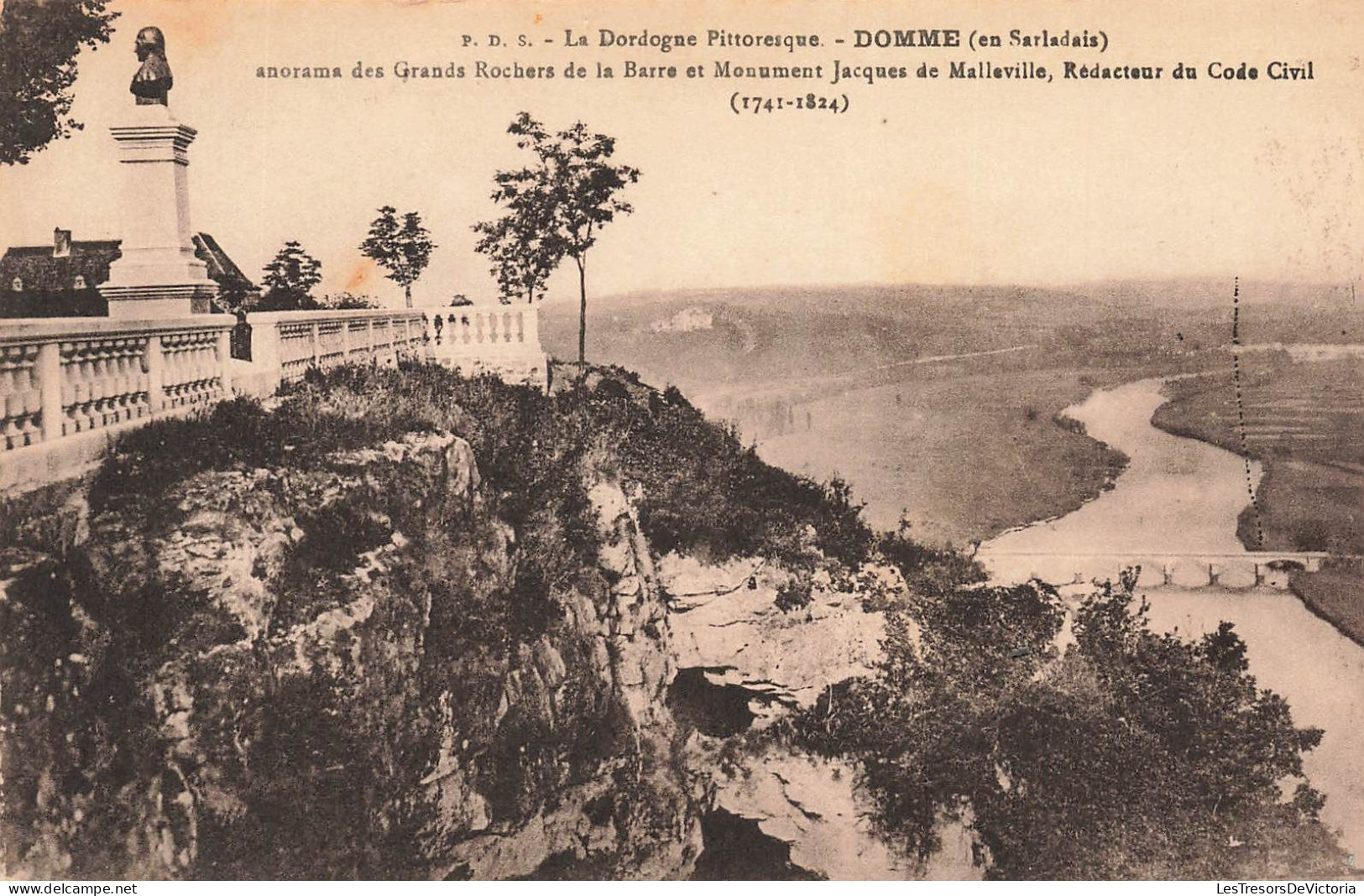 FRANCE - Domme - Panorama Des Grands Rochers De La Barre Et Monument Jacques De Malleville - Carte Postale Ancienne - Domme