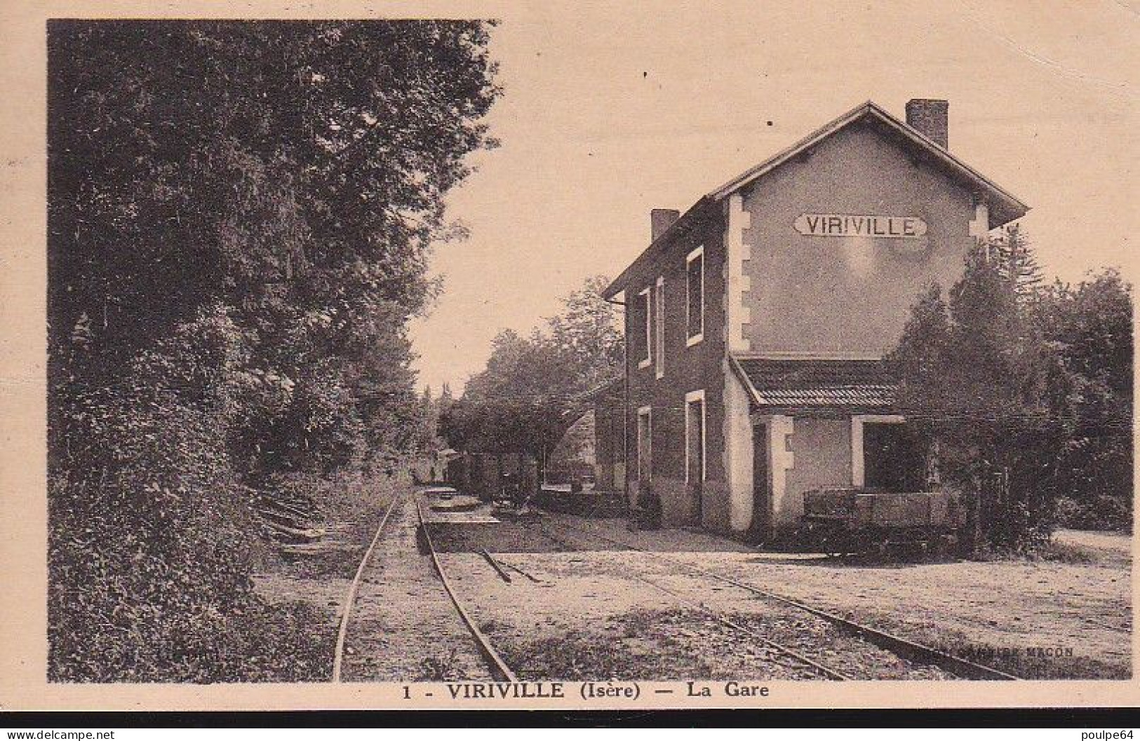 La Gare : Vue Intérieure - Viriville