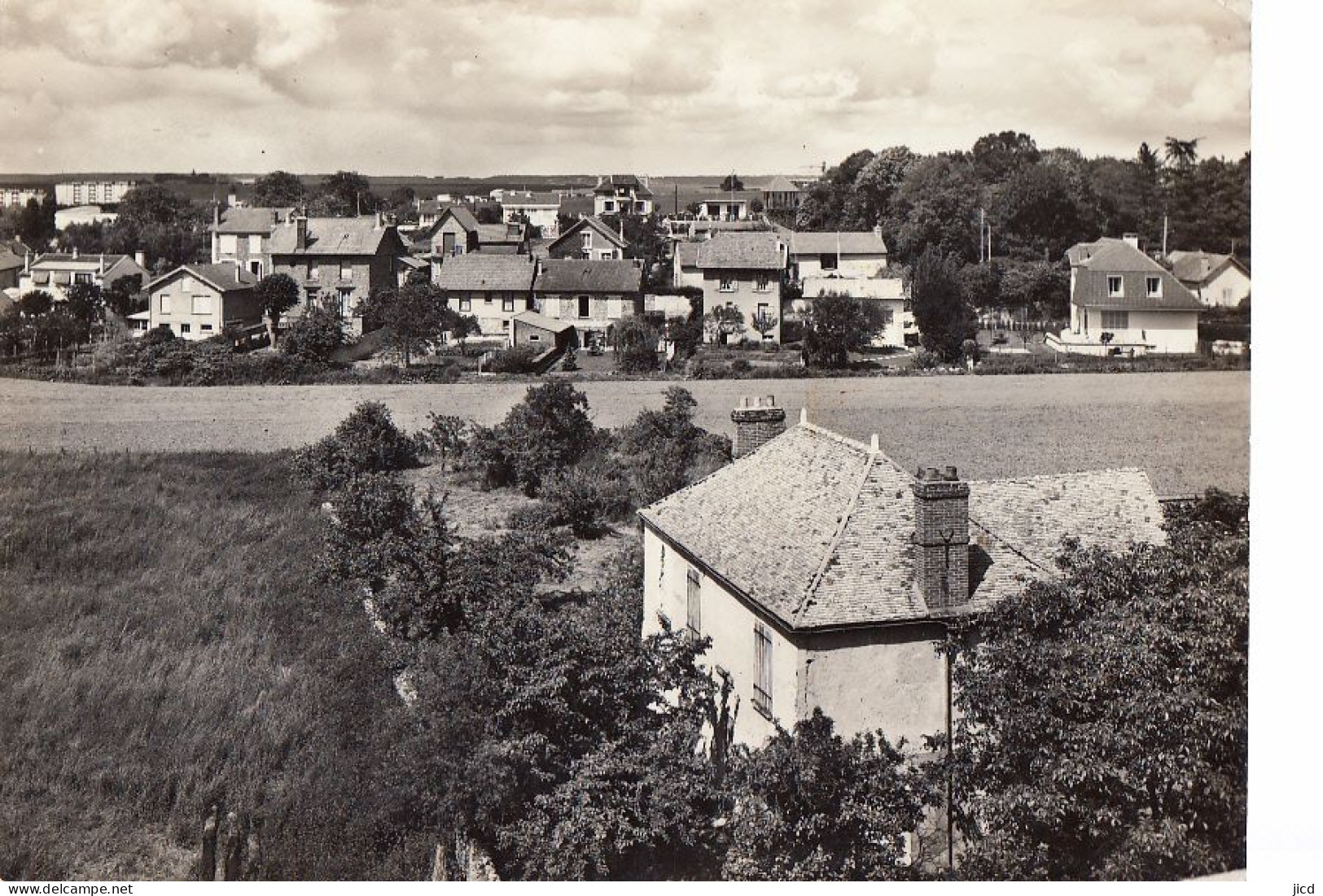 78-  Plaisir Vue Sur Le Quartier  Cpsm Gm - Plaisir