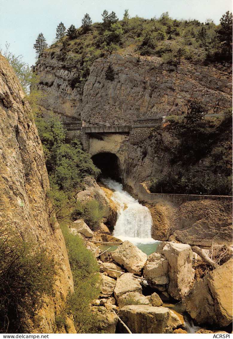  Le Saut De La Drome à Luc En Diois  7 (scan Recto-verso) OO 0910 - Luc-en-Diois