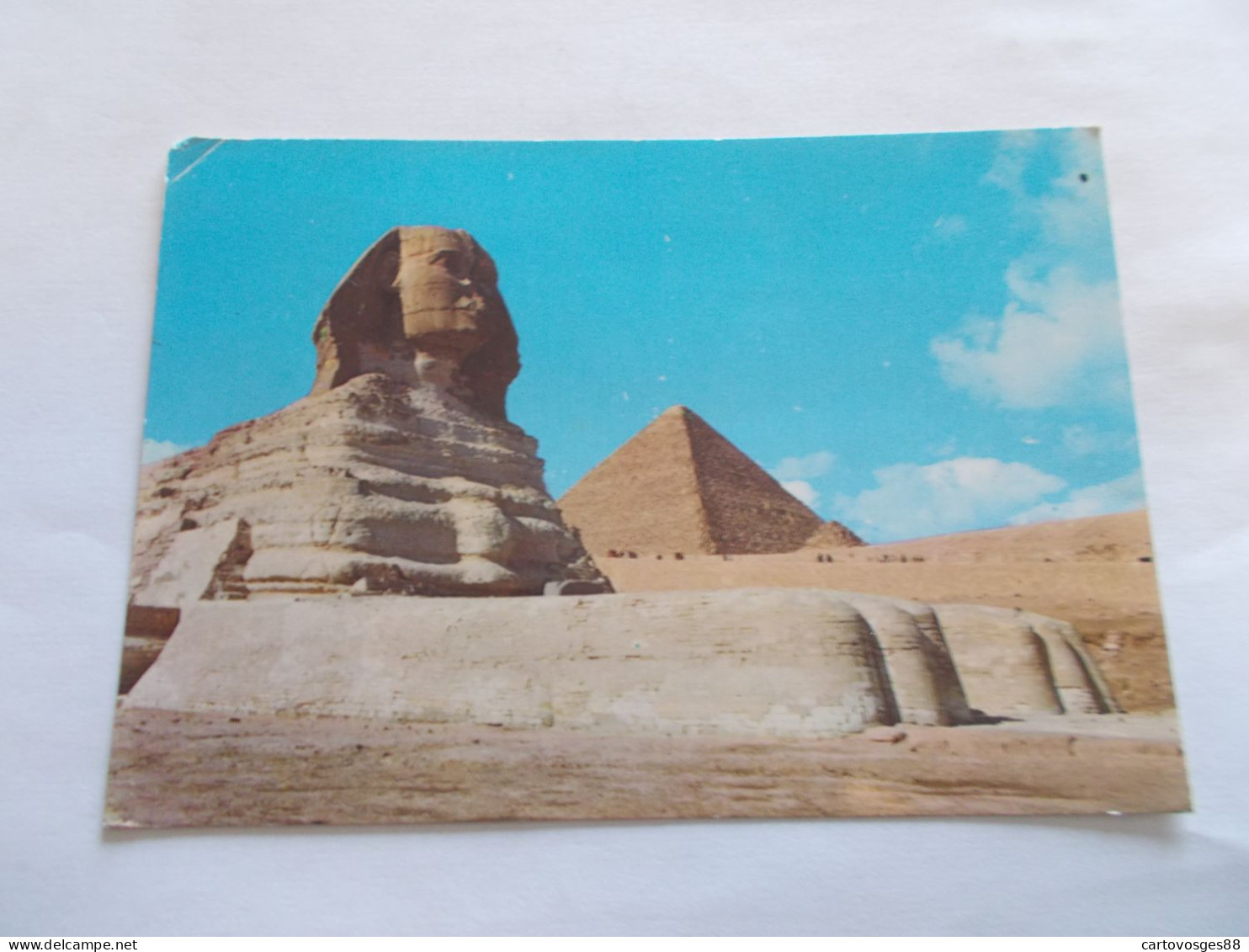 GIZA ( EGYPTE  EGYPT ) THE SPHINX AND THE PYRAMID OF CHEOPS  ANIMEES TOURISTES BEAU TIMBRE 1988 - Gizeh