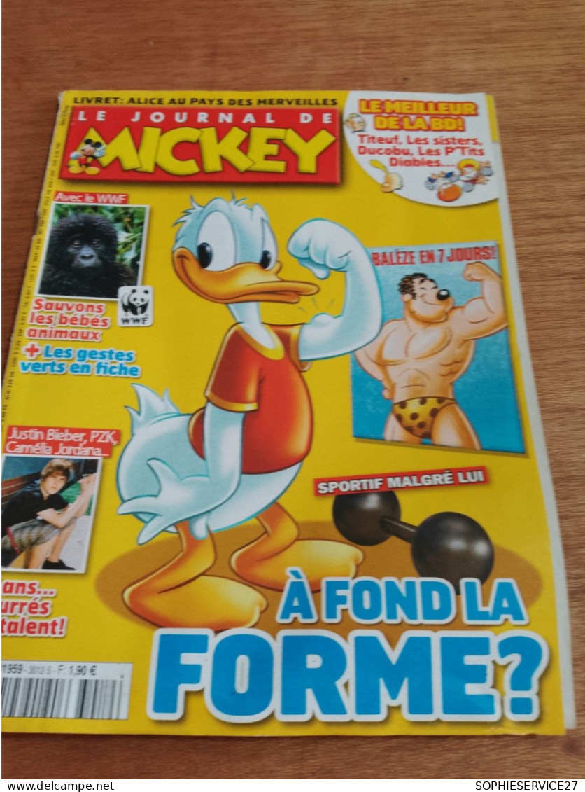 152 //  LE JOURNAL DE MICKEY N°3012 / 2010 - Journal De Mickey