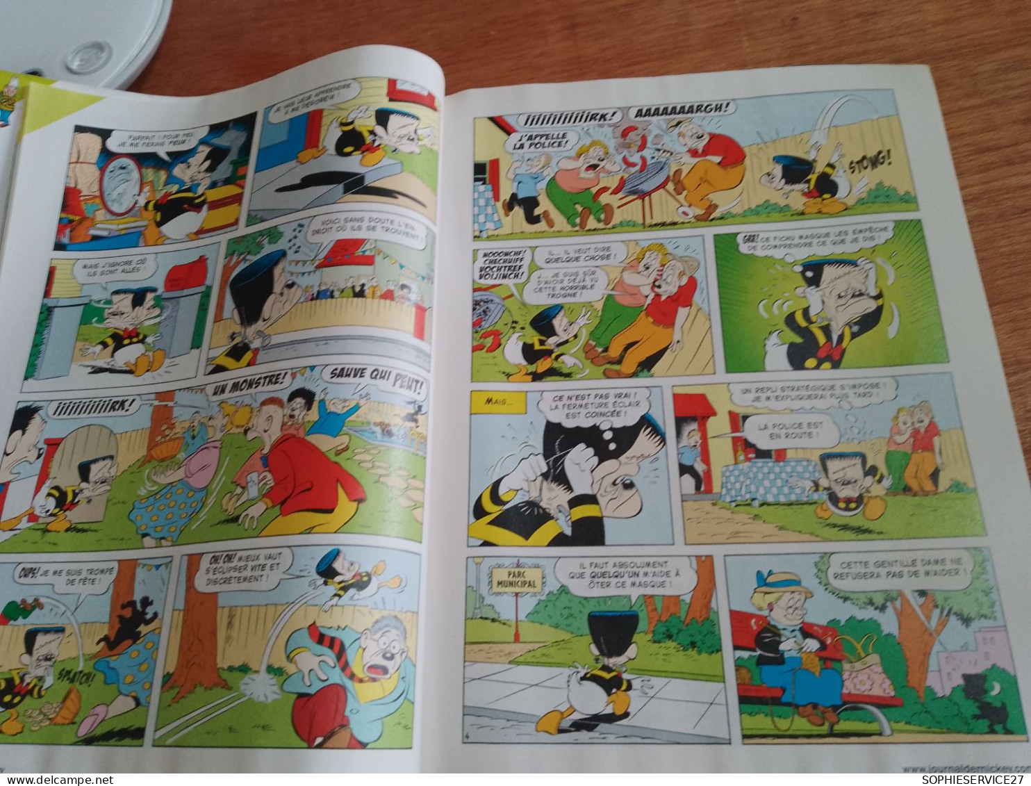 152 //  LE JOURNAL DE MICKEY N° 2090 / 2009 - Journal De Mickey