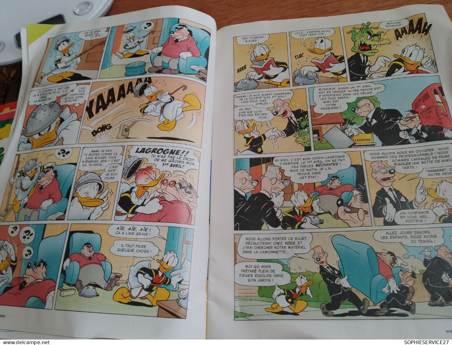 152 //  LE JOURNAL DE MICKEY N° 3015 / 2010 - Journal De Mickey