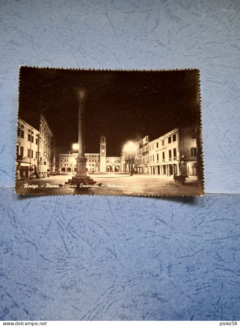 Rovigo-piazza Vittorio Emanuele-notturno-fg- - Rovigo