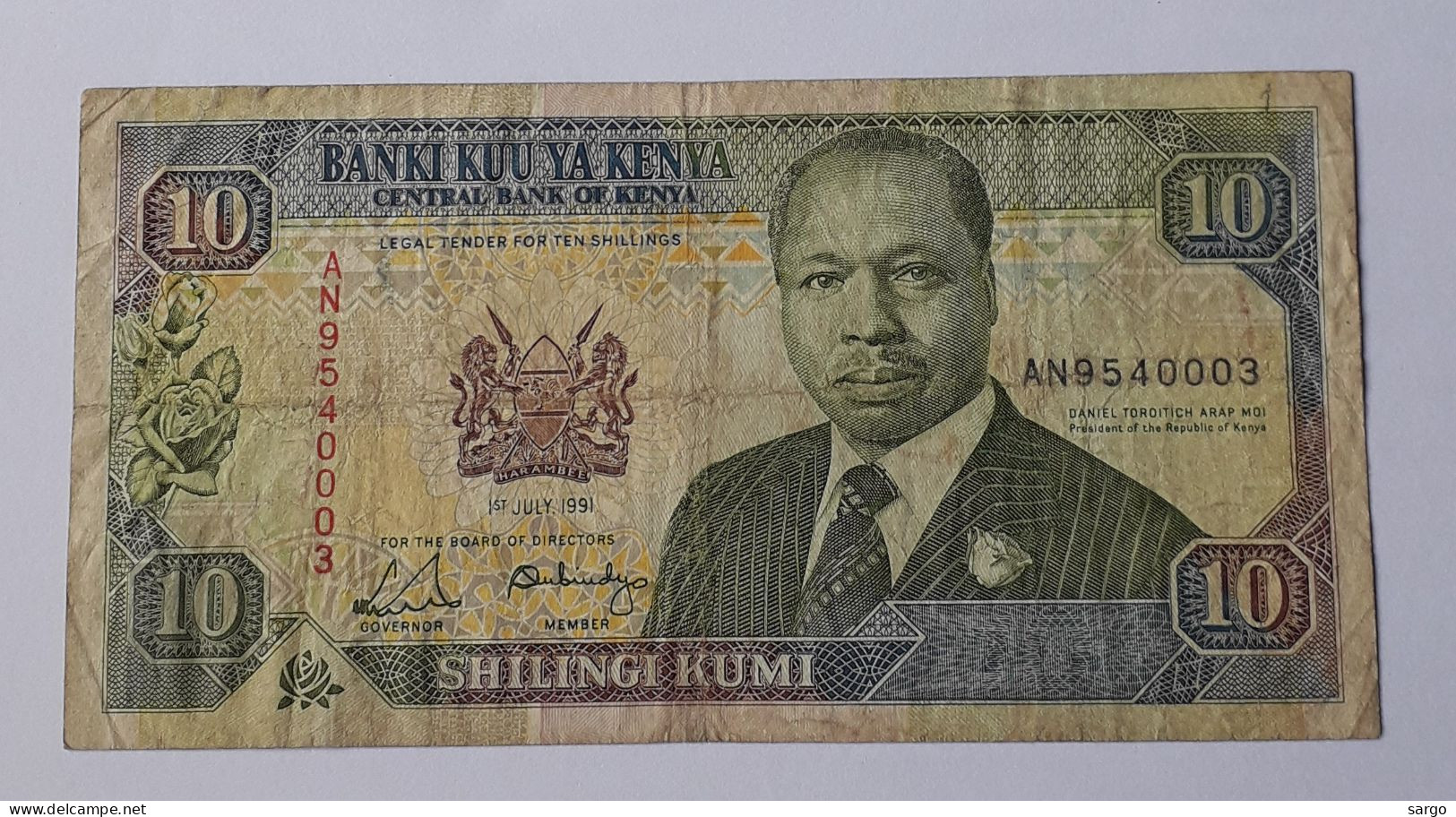 KENYA - 10 SHILLINGS - P 24  (1991) - CIRC - BANKNOTES - PAPER MONEY - CARTAMONETA - - Kenia