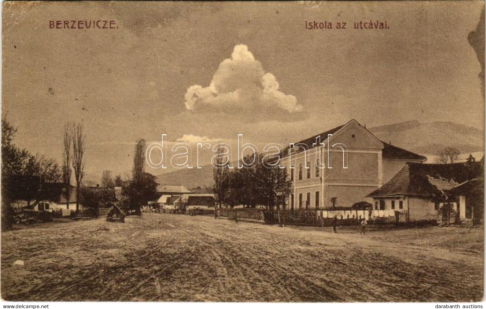 T2/T3 Berzevice, Brezovica Nad Torysou (Sáros Megye); Iskola és Utca / School And Street - Non Classés