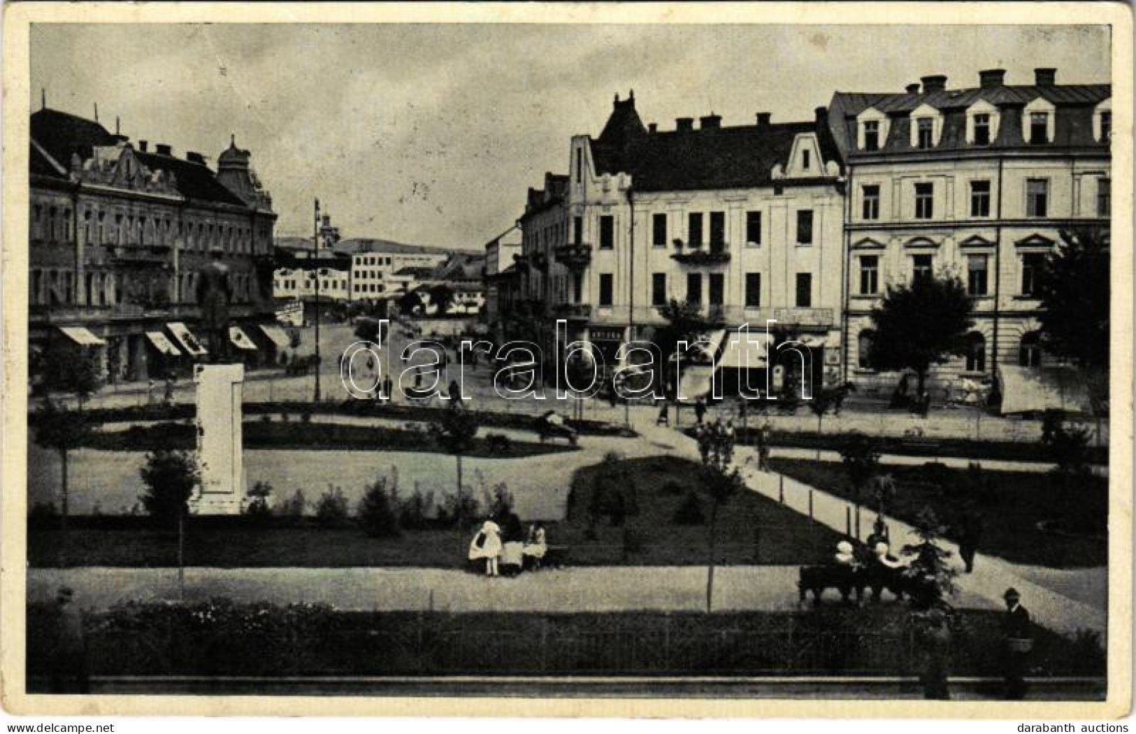 * T2/T3 1938 Ungvár, Uzshorod, Uzhhorod, Uzhorod; Masarykovo Námestí / Masaryk Tér, Gyógyszertár / Square, Pharmacy + "1 - Ohne Zuordnung