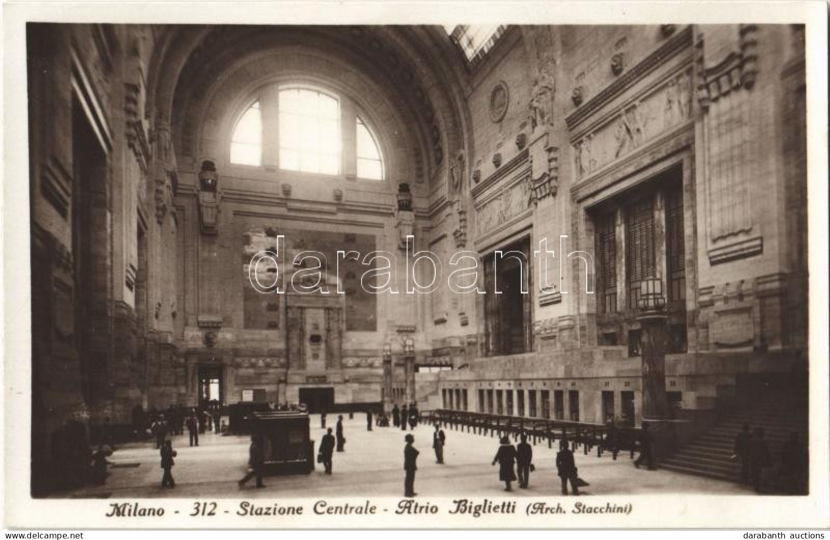 ** T1 Milano, Stazione Centrale, Atrio Biglietti / Railway Station Interior, Atrium - Ohne Zuordnung