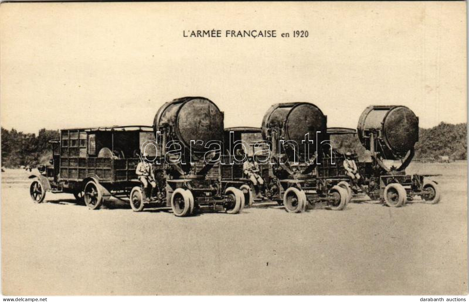 ** T2 L'Armée Francaise En 1920 / French Military, Trucks With Spotlights - Non Classés