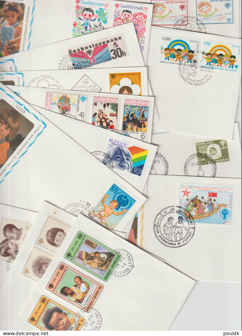 50 FDC From 1979 International Year Of Children. Postal Weight Approx 0,3 Kg. Please Read Sales Conditions Under - UNICEF