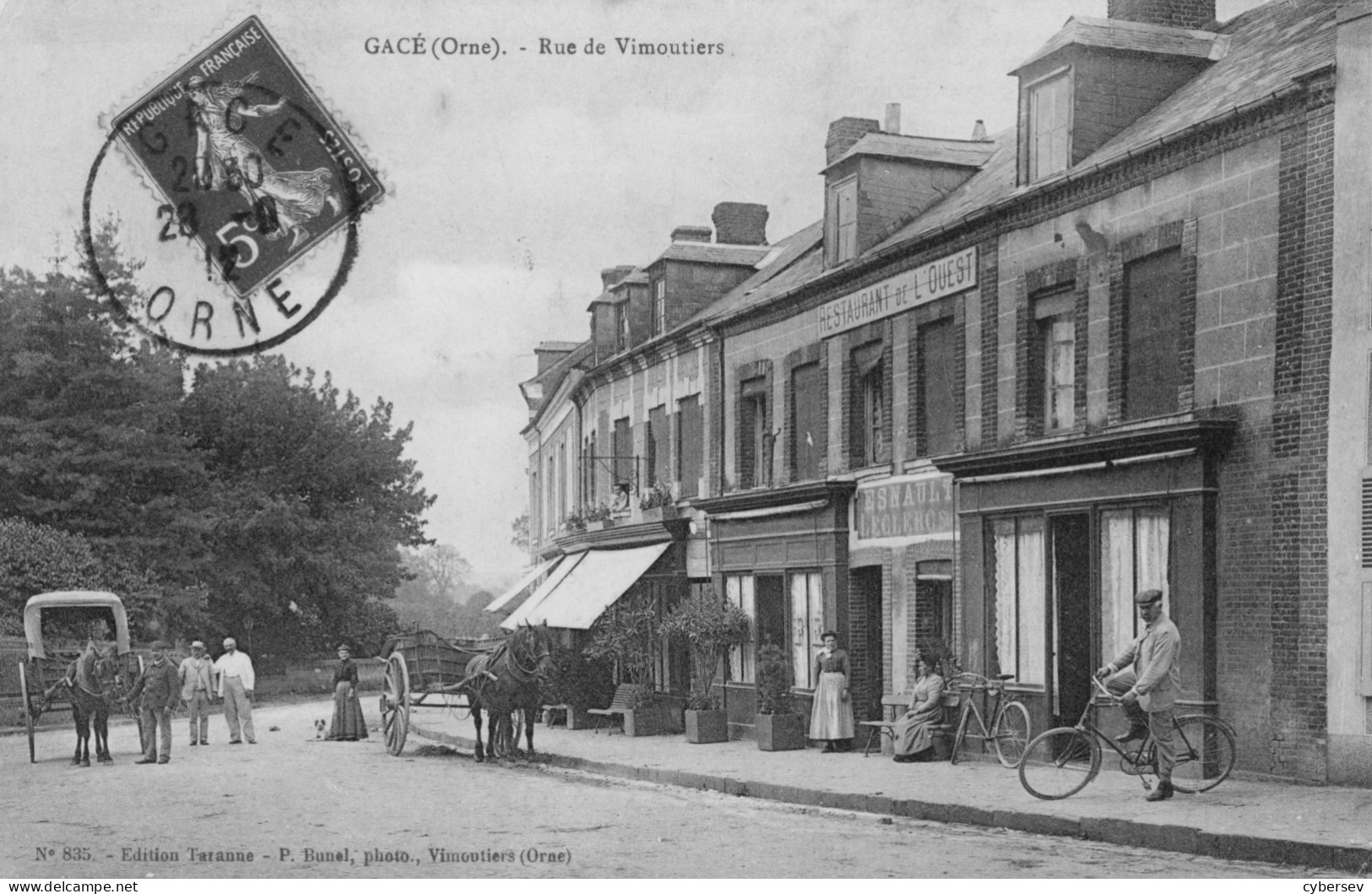 GACE - Rue De Vimoutiers - Restaurant De L'Ouest - Attelages - Animé - Gace