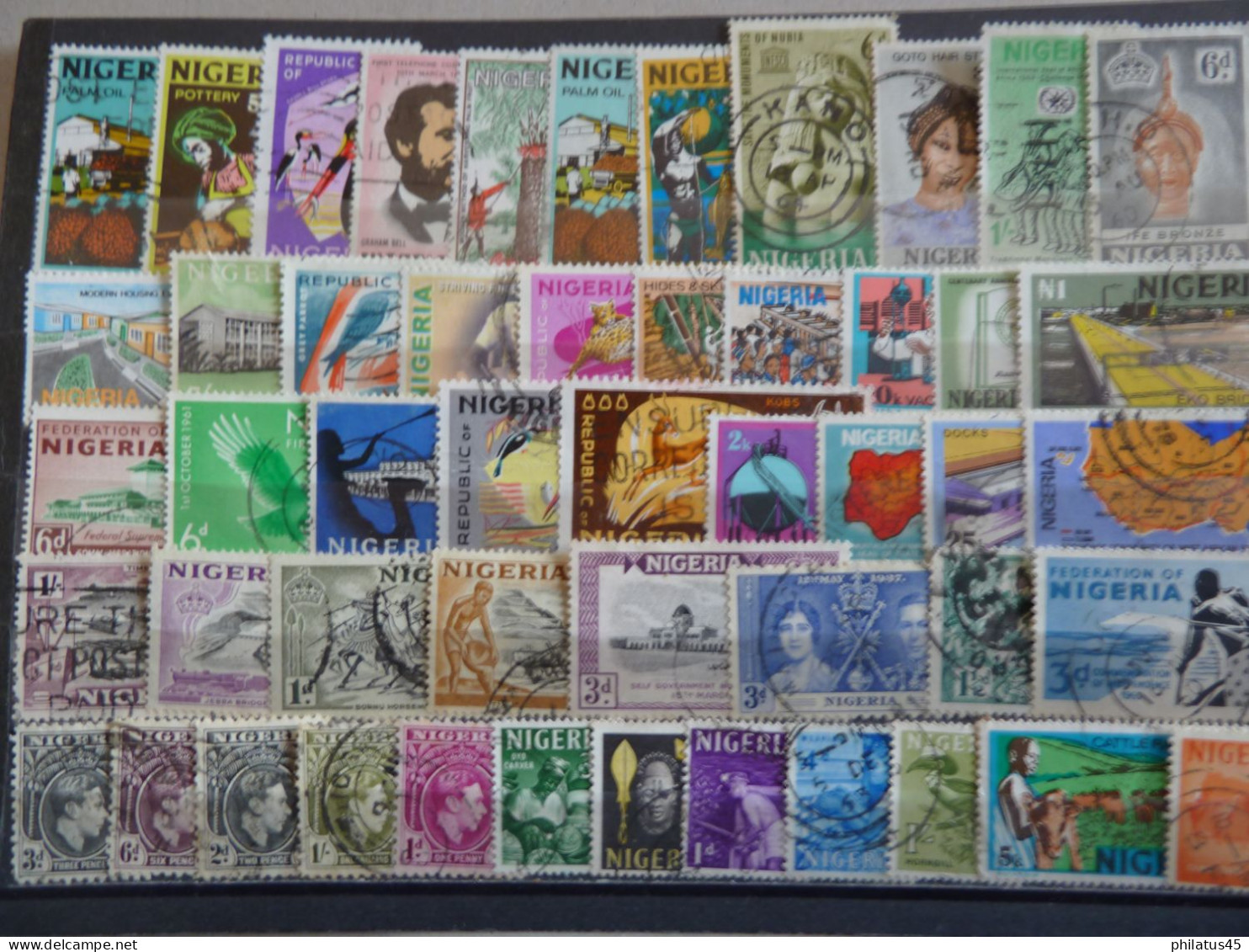 NIGERIA LOT DE 50 TIMBRES TOUS DIFFERENTS TB - Nigeria (1961-...)