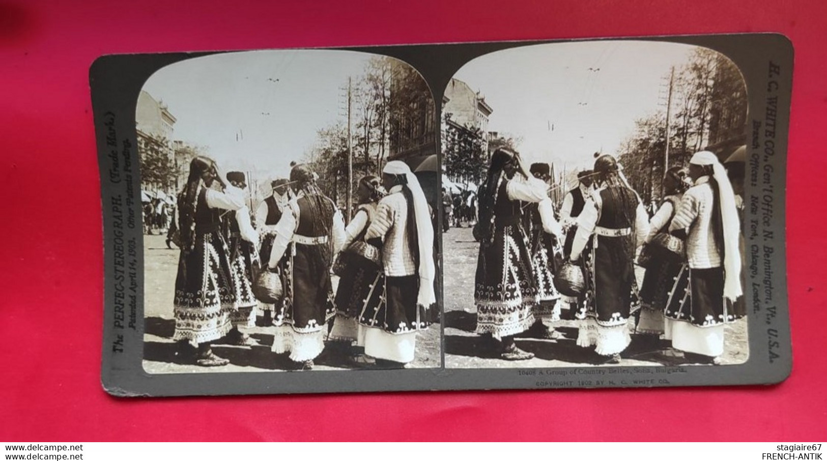 STÉRÉO GROUPE DE FEMMES DU PAYS  SOFIA BULGARIE H.C. WHITE CO USA 1903 - Stereo-Photographie