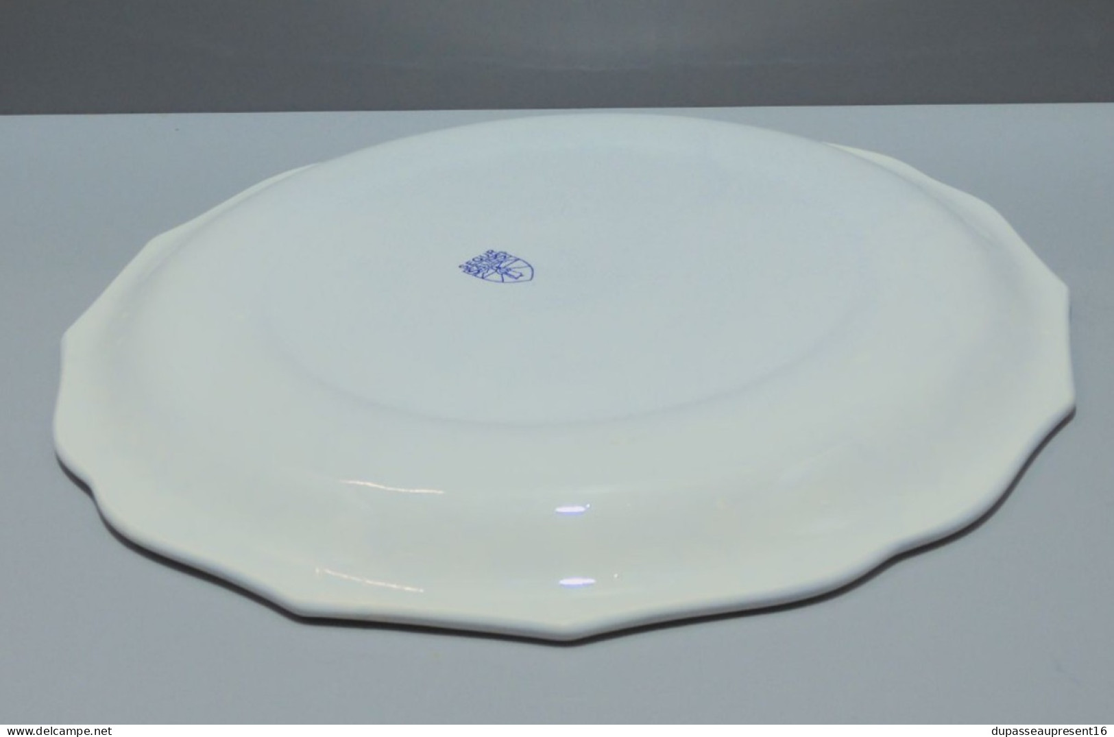 -GRAND PLAT ROND PLAT CERAMIQUE SALINS FRANCE modèle SEGUR  Déco Table         E