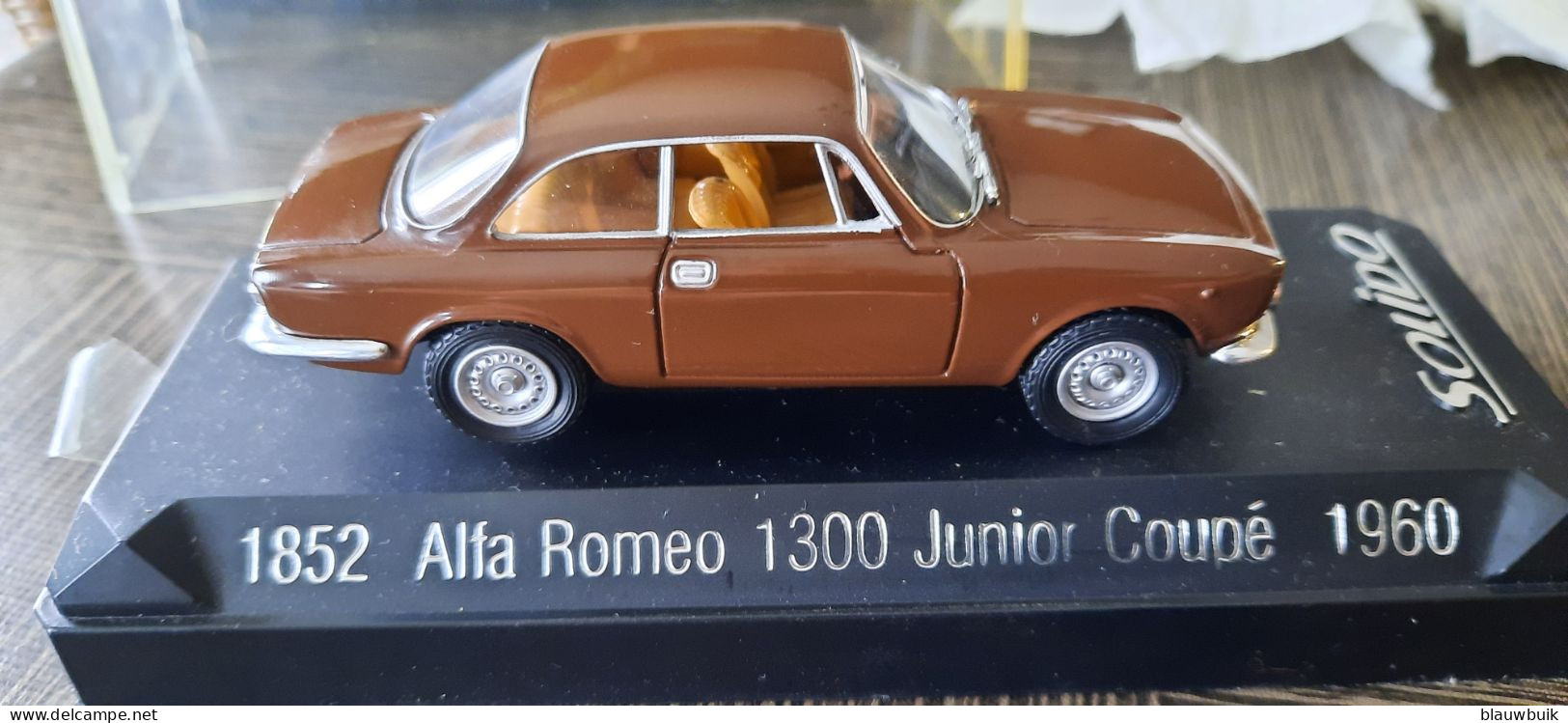 Solido 1852 Alfa Romeo GT Junior 1971 1/43 - Solido