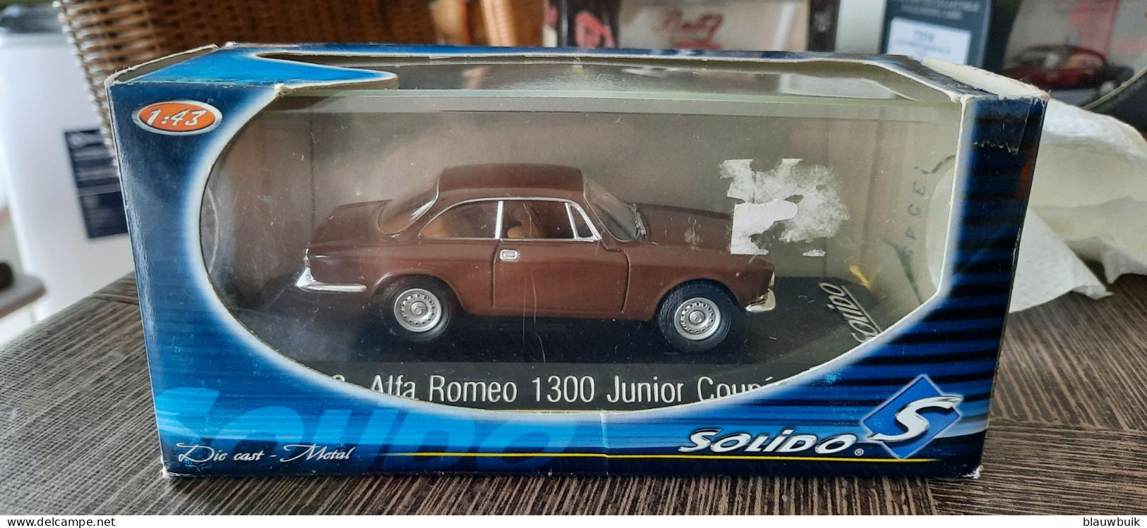 Solido 1852 Alfa Romeo GT Junior 1971 1/43 - Solido