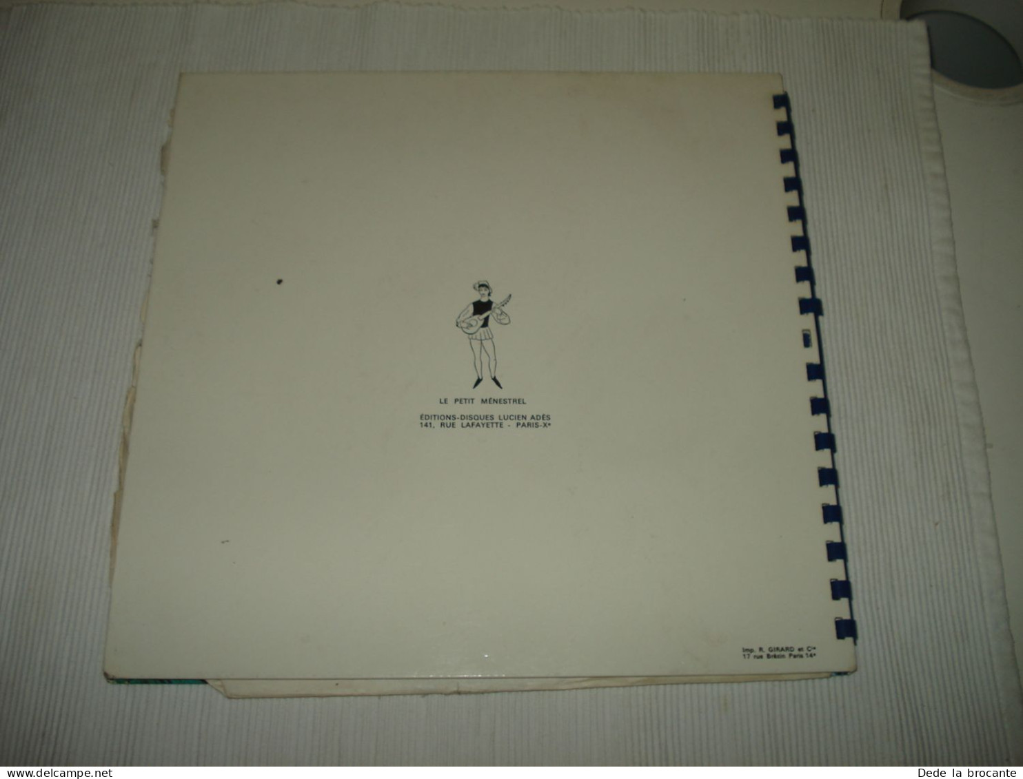 B14 / Livre-disque Disney Merlin L'enchanteur 33T - 10"- ALB 74 - FR 19??  NM/VG - Spezialformate