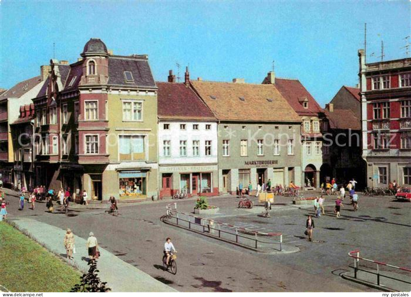 72648925 Senftenberg Niederlausitz Platz Der Freundschaft Senftenberg - Brieske