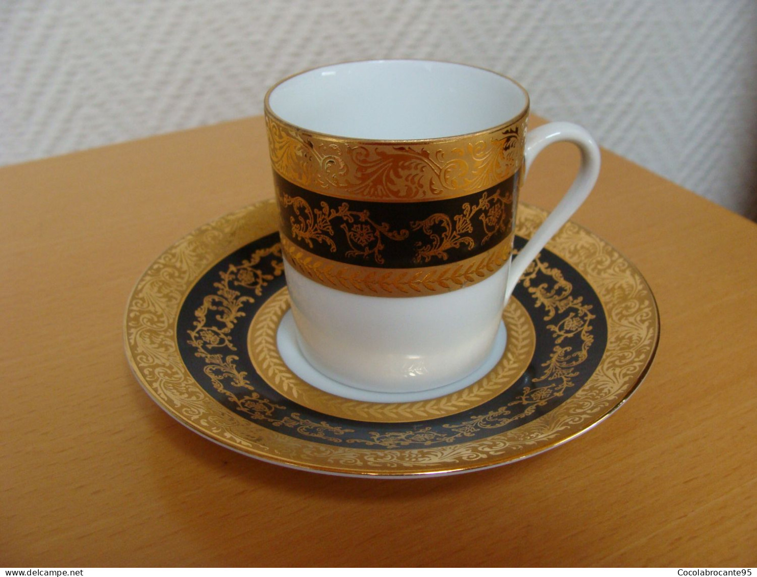 Tasse Et Soucoupe Limoges / Napoléon III - Limoges (FRA)