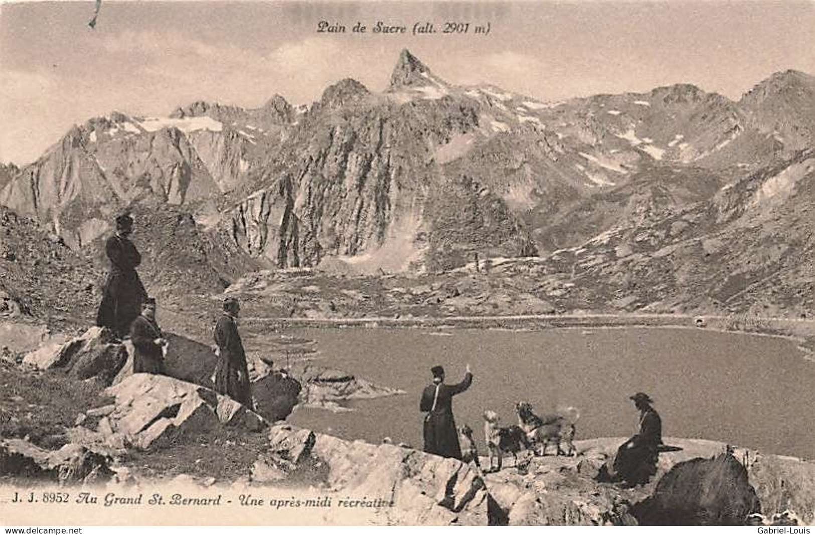 Au Grand St. Bernard Une Après-midi Récréative Chiens Ecclésiastique Chanoines Pain De Sucre - Bourg-Saint-Pierre 