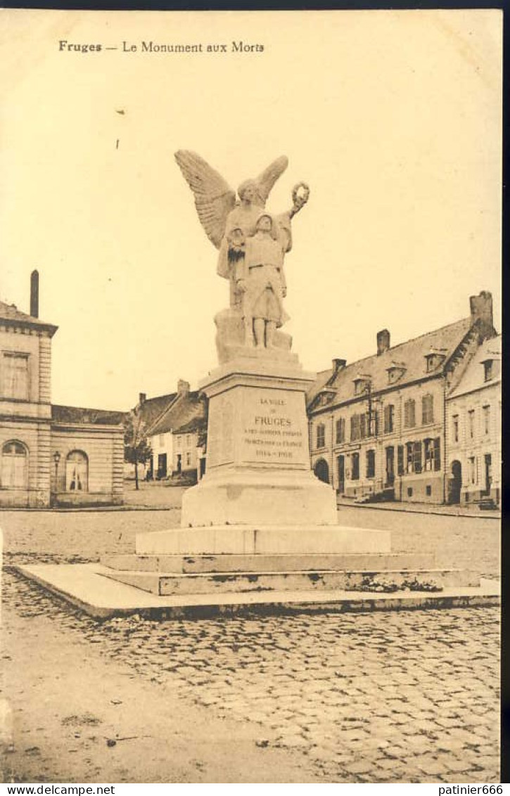 Fruges Le Monument Aux Morts - Fruges