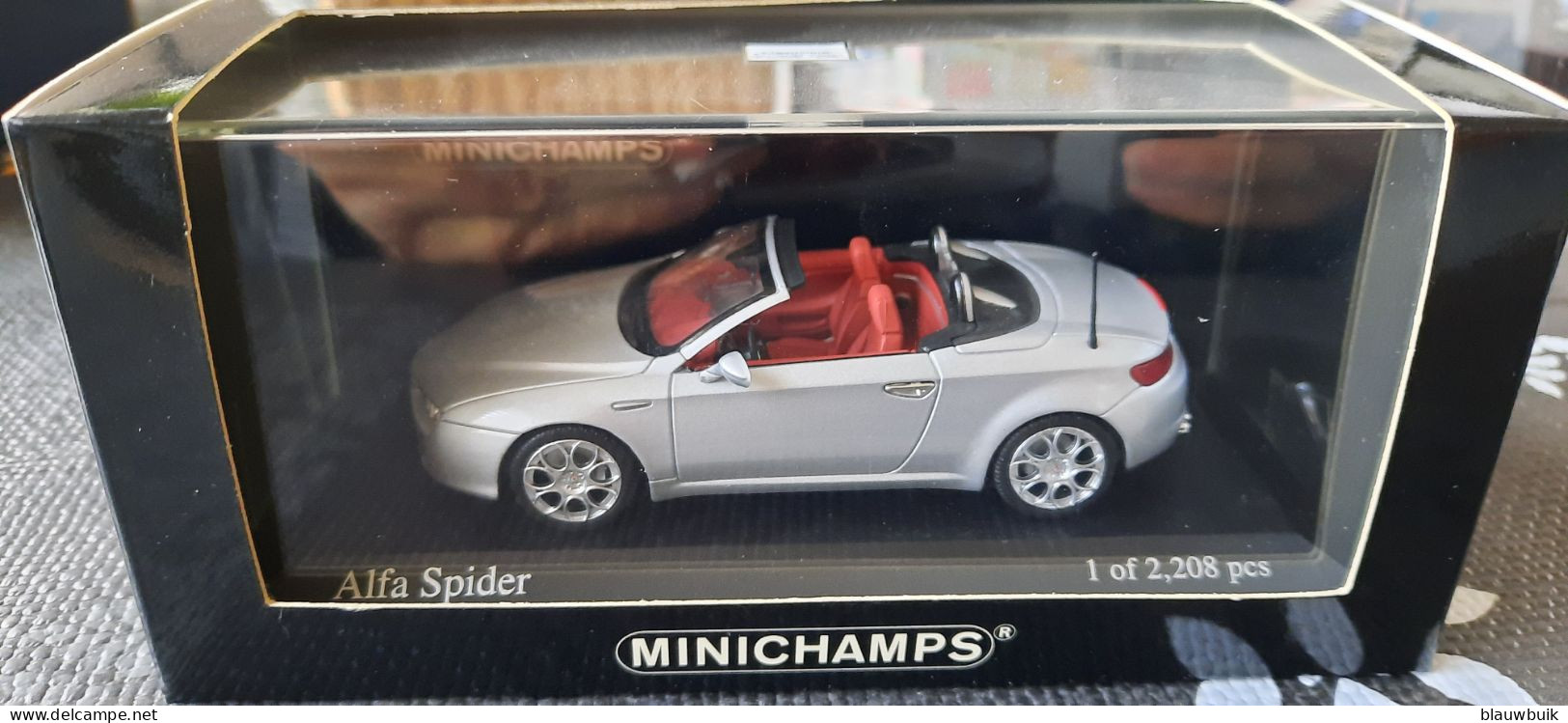 Minichamps Alfa Romeo Spider 2007 Argento Alfa - Minichamps