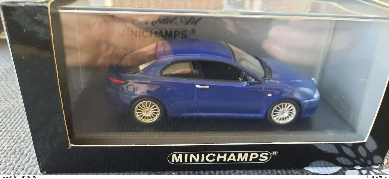 Minichamps Alfa Romeo GT Dark Blue Met. (blu Di Chiaro Luna) 2003 - Minichamps
