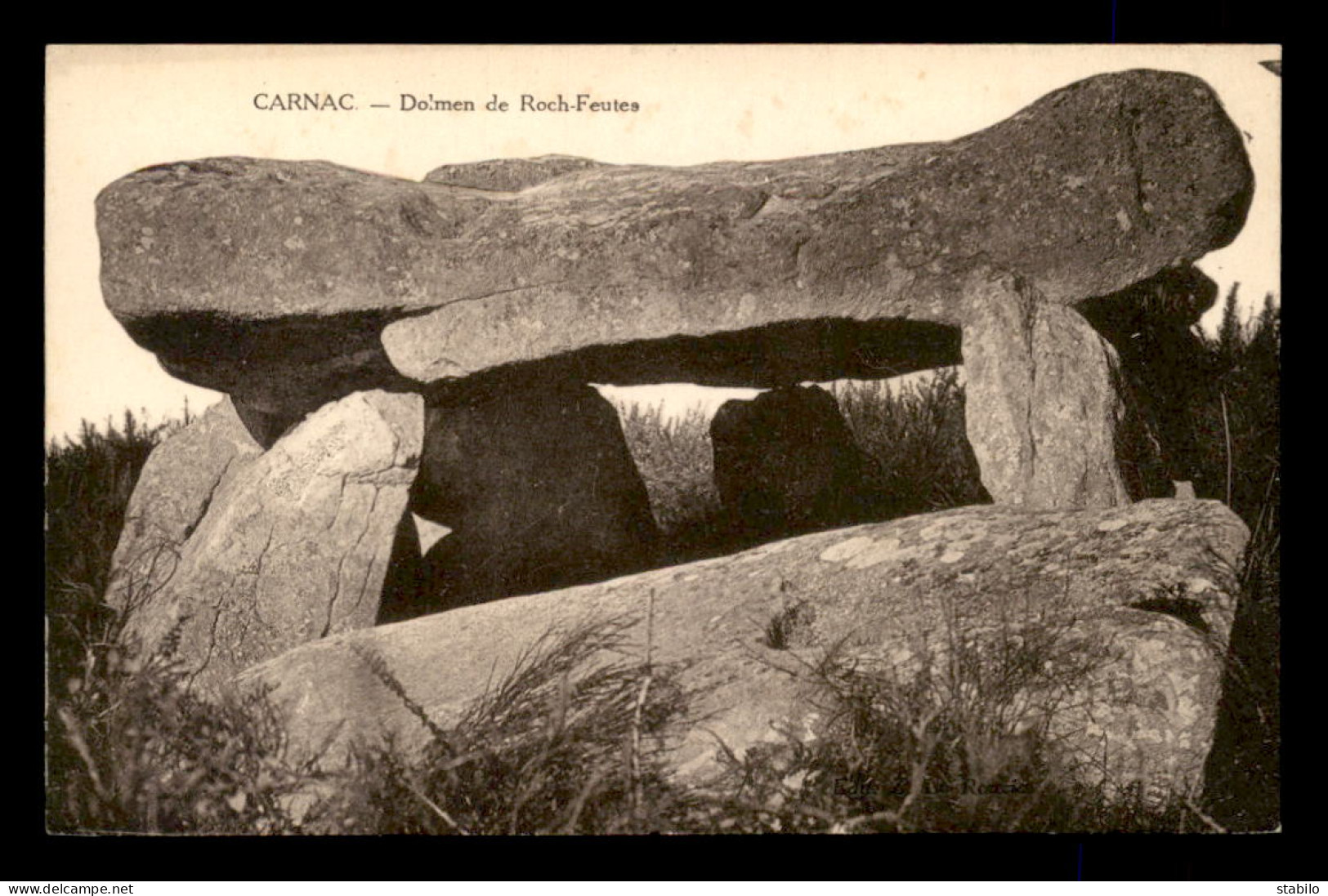 DOLMENS - CARNAC - DOLMEN DE ROCH-FEUTES (MORBIHAN) - Dolmen & Menhirs