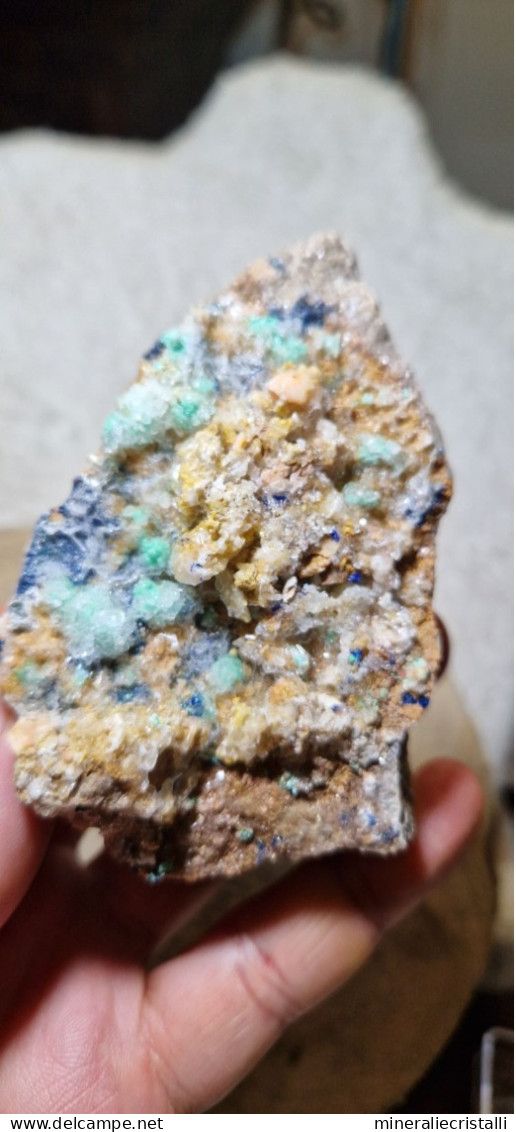 Rosasite Rosasite gesso dolomite azzurrite  calcite cristalli su matrice 210 gr Marocco 9 cm
