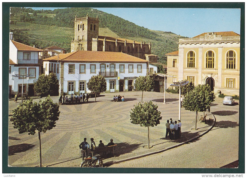 MONCORVO - PRAÇA FRANCISCO MEIRELES - PORTUGAL ( 2 SCANS ) - Bragança