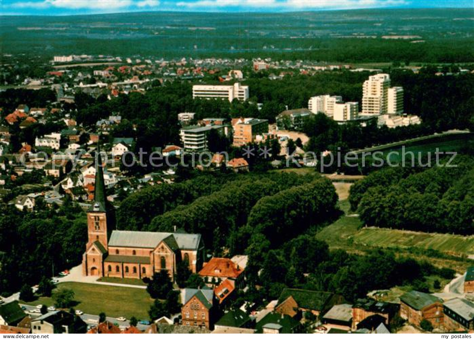 73719057 Bad Segeberg Fliegeraufnahme Teilansicht M. Kirche Bad Segeberg - Bad Segeberg