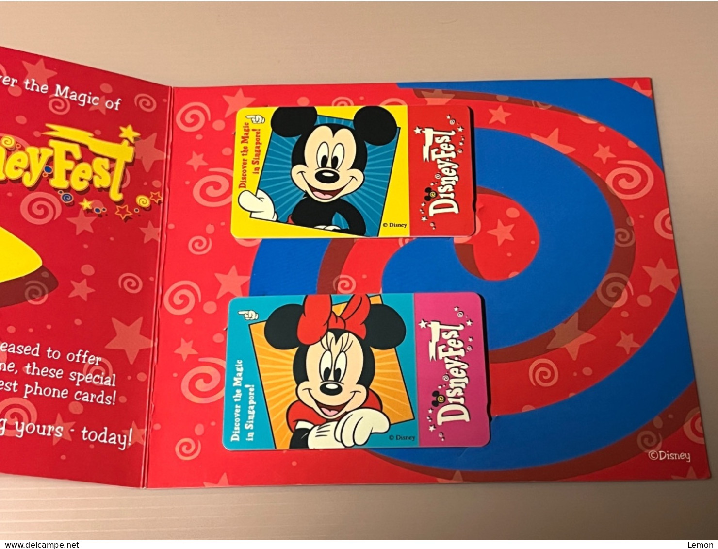 Mint Singapore Telecom Singtel GPT Phonecard, MICKEY & MINNIE MOUSE - Disneyland Disney•Fest, 2 Mint Cards With Folder - Singapur