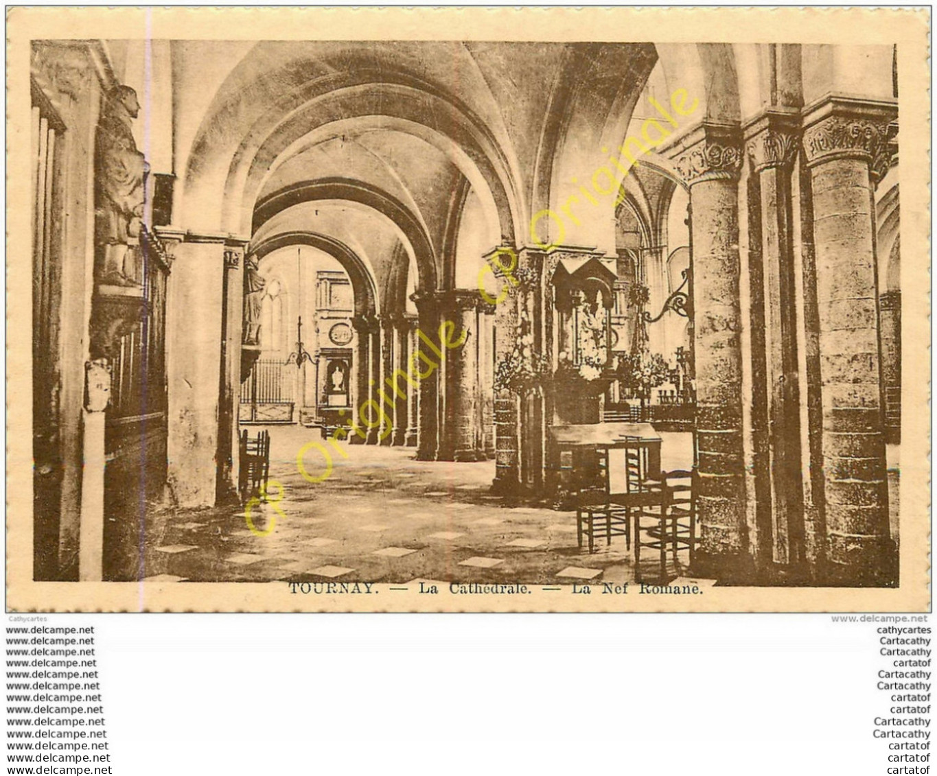 65.  TOURNAY .  La Cathédrale . La Nef Romane . - Tournay