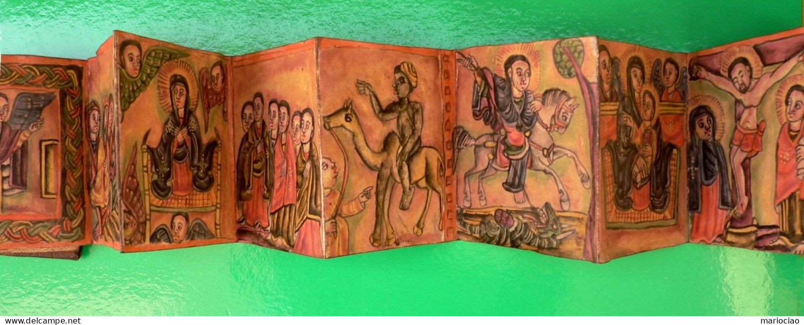 L-ETH Etiopia 18 Dipinti Su Pergamena - Ethiopian Livre Avec 18 Peintures à La Main Sur Peau - Religion Copte. - Livres Anciens