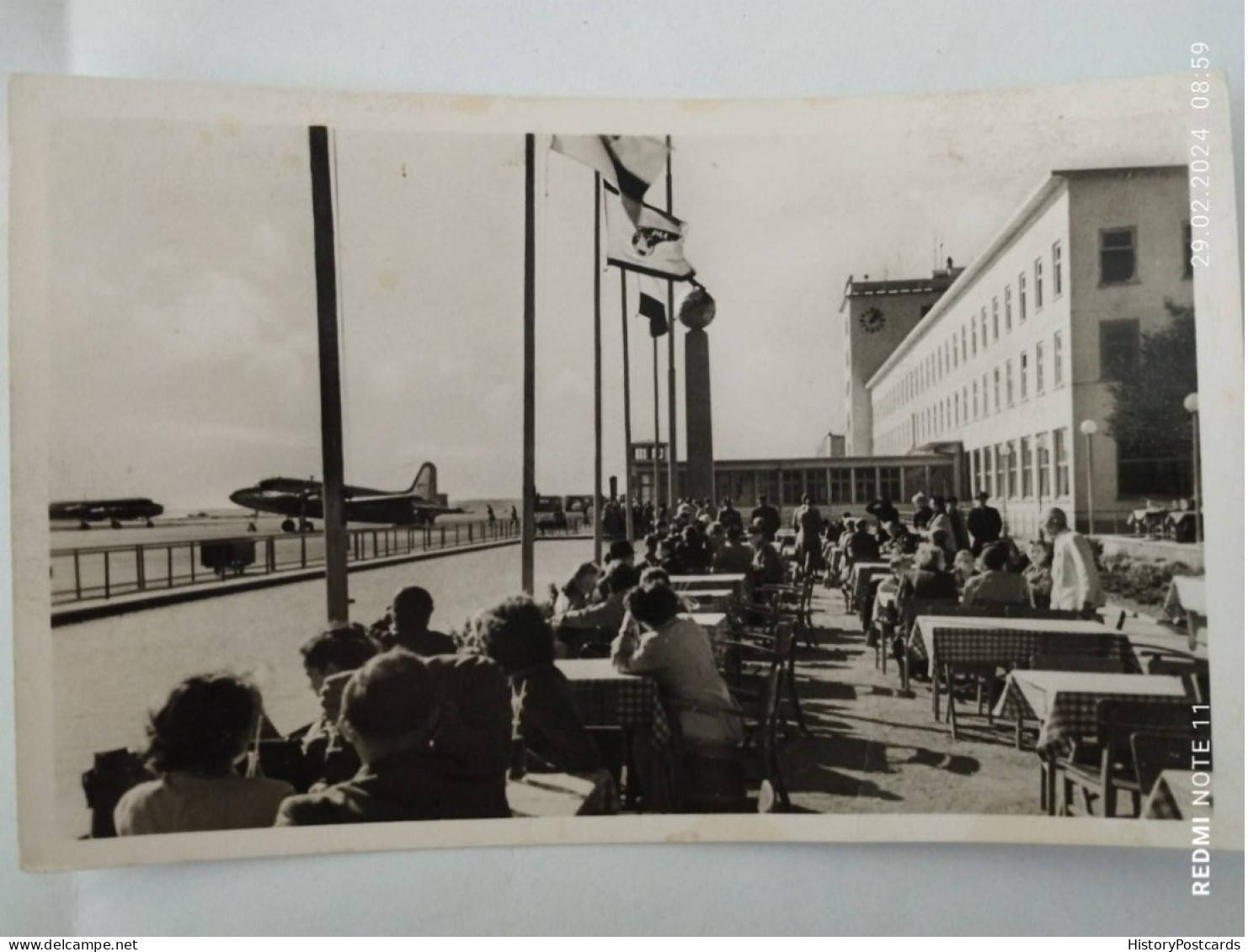 Frankfurt A.Main, Weltflughafen Rhein-Main, Empfangsgebäude Mit Kaffegarten, Alte Flugzeuge, 1955 - Frankfurt A. Main