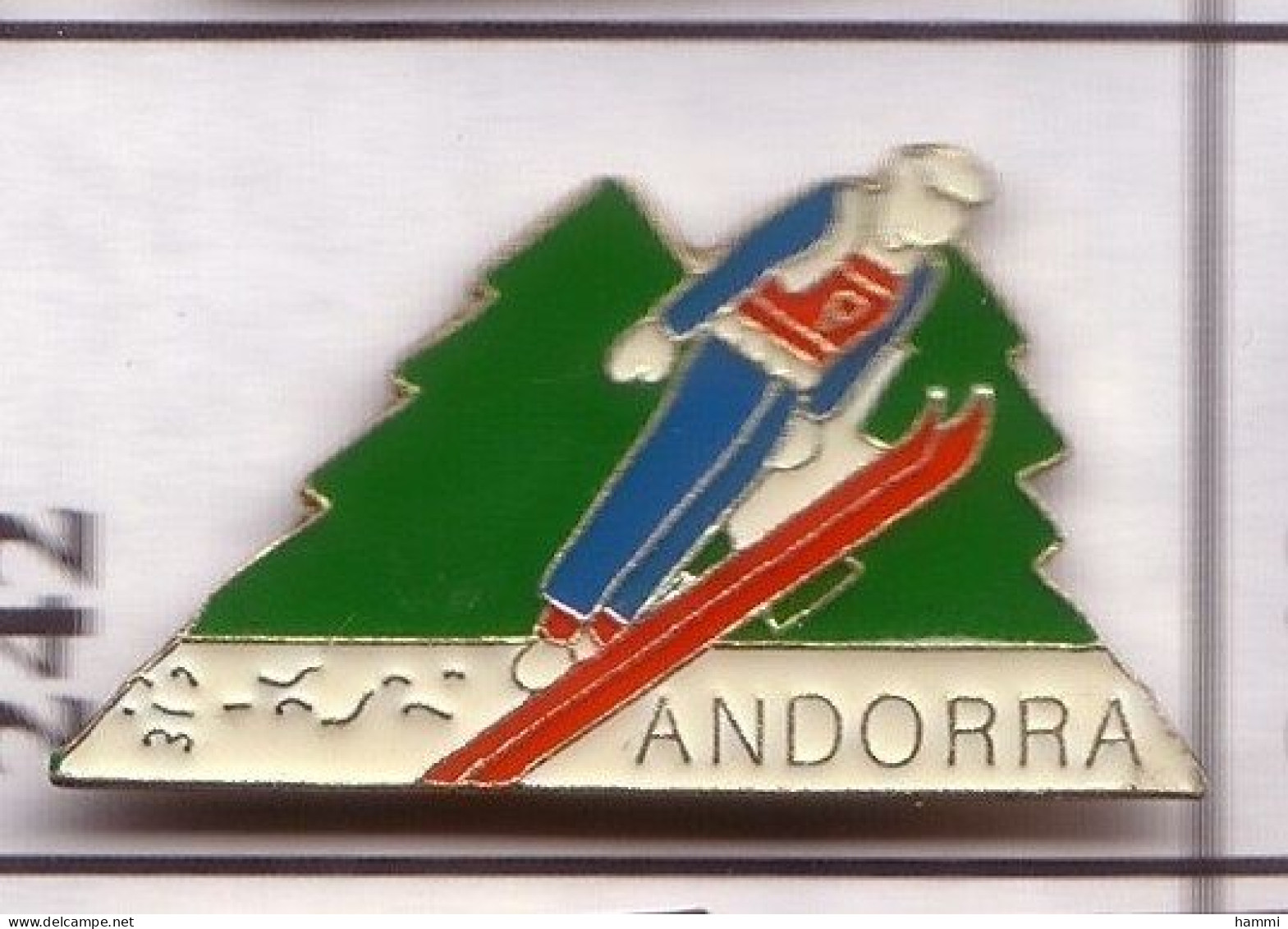 G242 Pin's Spain España Espagne Andorre Andorra Ski Saut Tremplin Achat Immédiat - Sports D'hiver