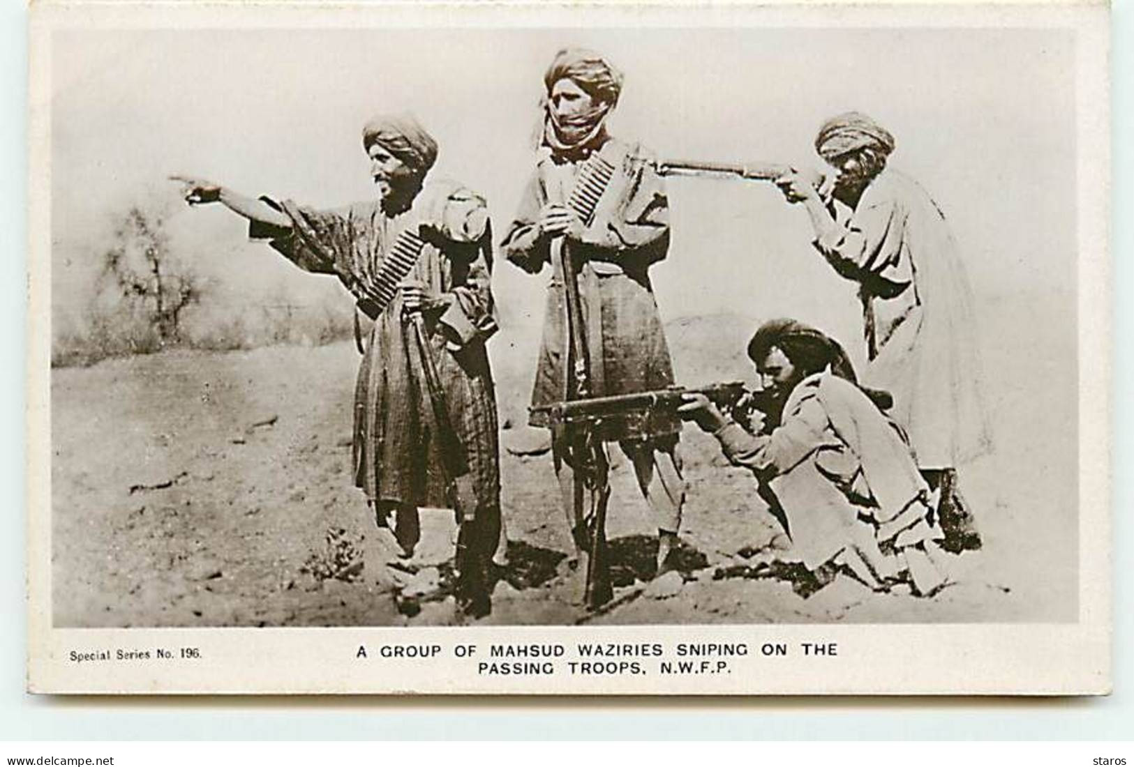 Pakistan - A Group Of Mahsud Waziries Sniping On The Passing Troops - Hommes Armés - Pakistan