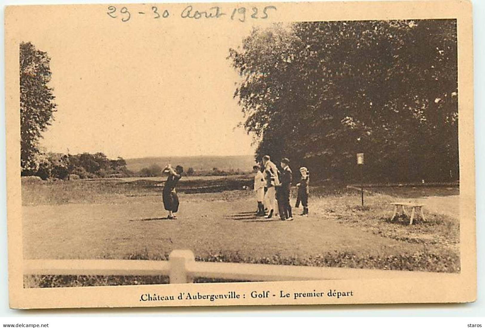 AUBERGENVILLE - Château D'Aubergenville : Golf - Le Premier Départ - Aubergenville