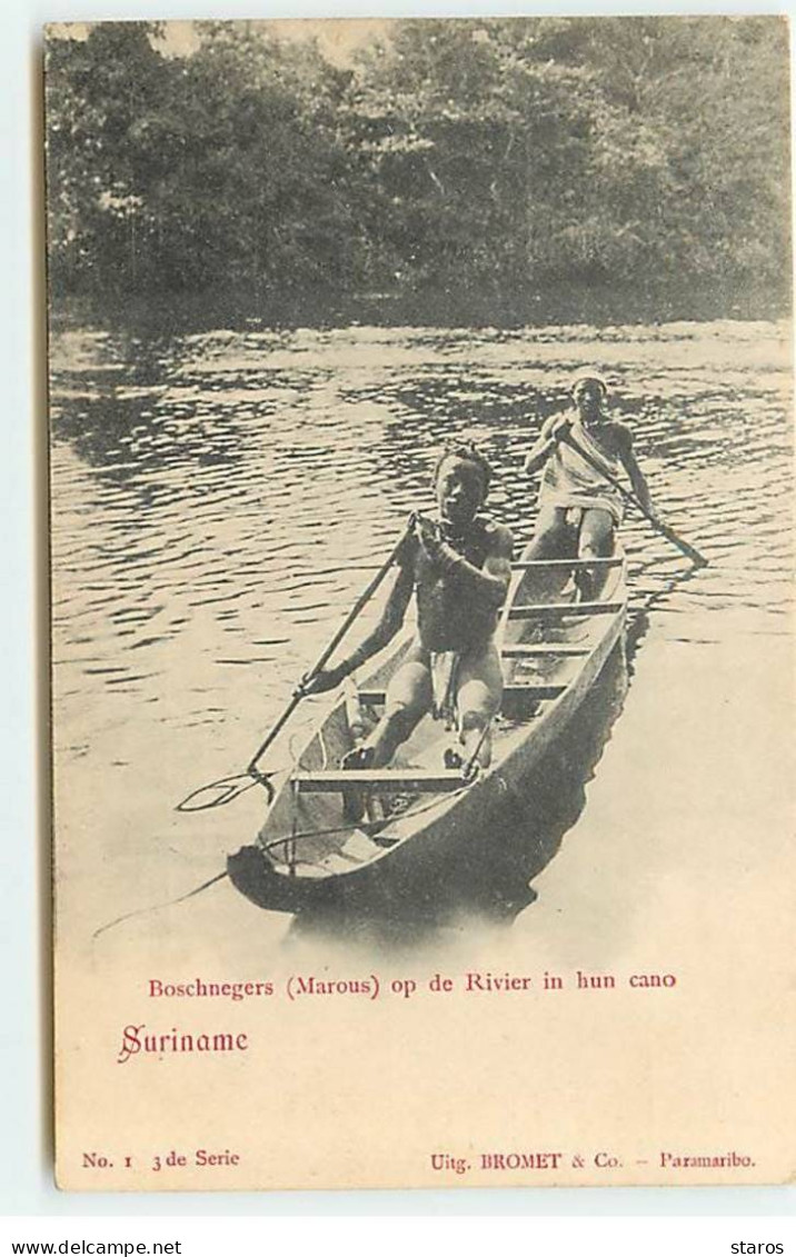 Suriname - Boschnegers (Marous) Op De Rivier In Hun Cano - Hommes Dans Une Barque - Surinam