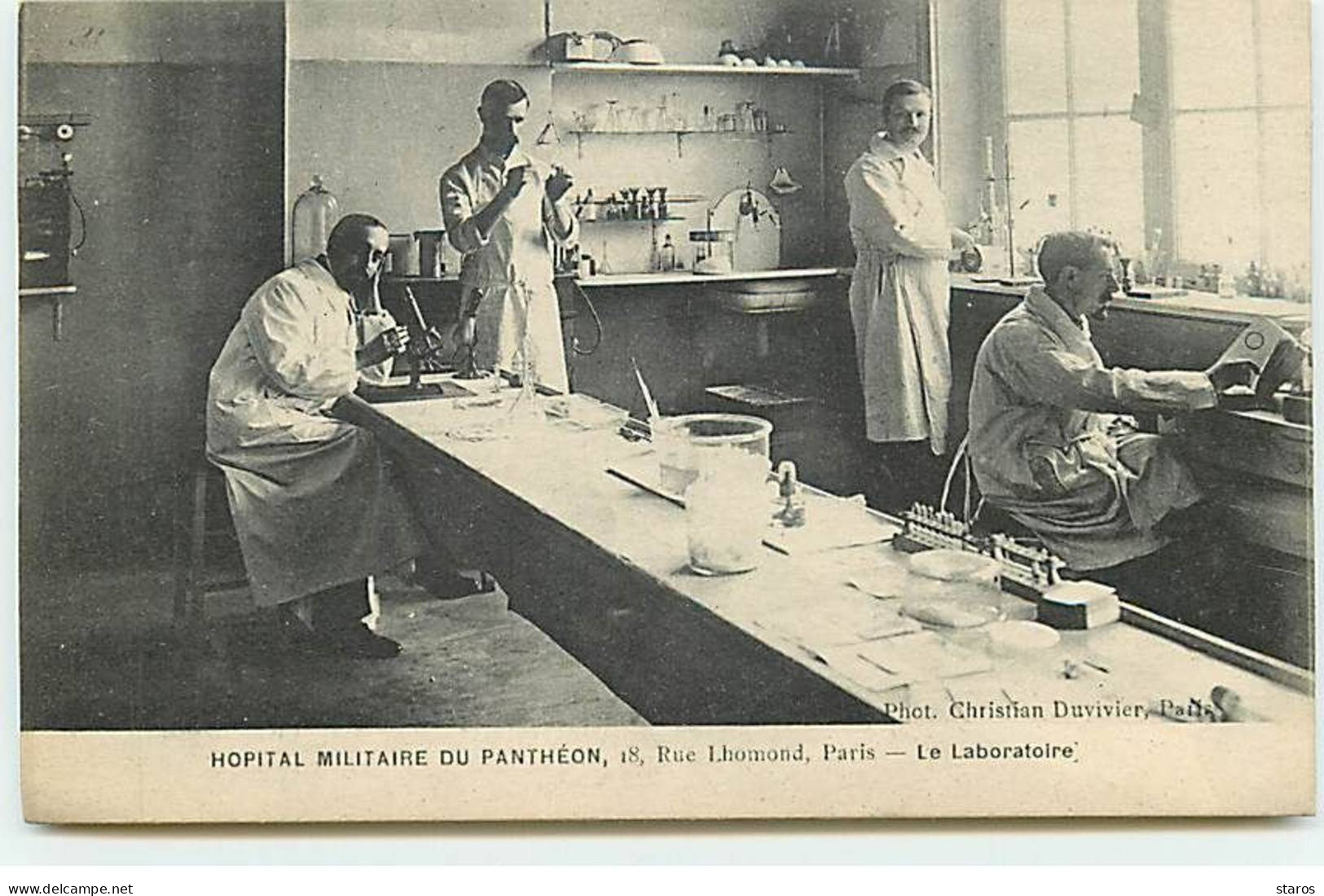 PARIS - Hôpital Militaire Du Panthéon - 18 Rue Lhomond - Le Laboratoire - Santé, Hôpitaux