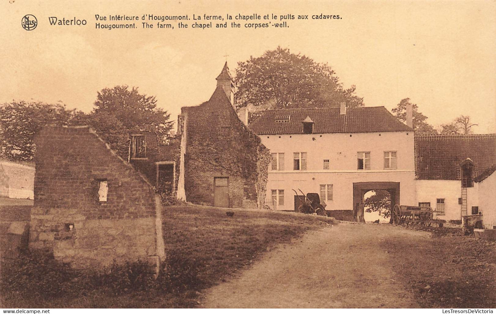 BELGIQUE - Waterloo - Vue Inférieure D'Hougoumont - La Ferme - La Chapelle Et Le Puits - Carte Postale Ancienne - Waterloo