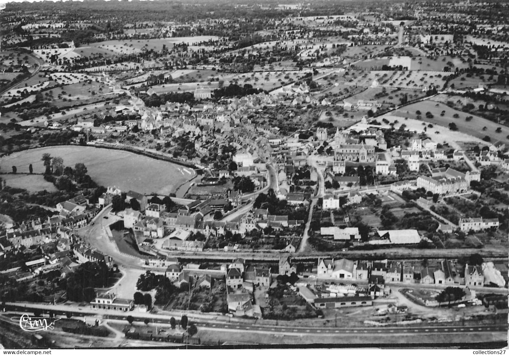 22-PLANCOET- VUE AERIENNE GENERALE , LA GARE - Plancoët