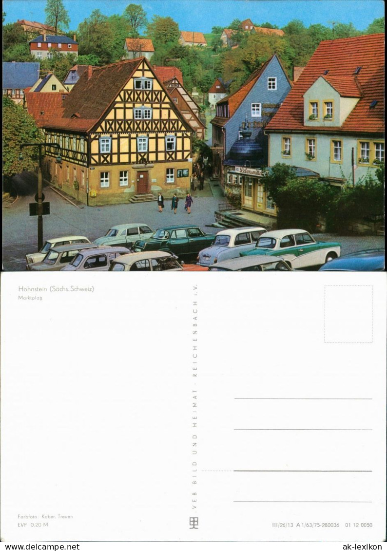 Hohnstein (Sächs. Schweiz) Marktplatz Partie, Personen, DDR  Autos 1975 - Hohnstein (Sächs. Schweiz)